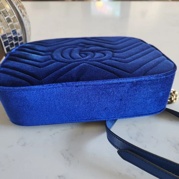 GG Blue Velvet Camera Bag - Picture 5 of 5